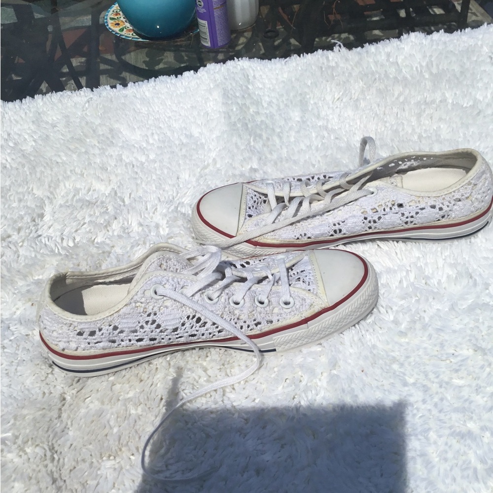 White Lace Converse Sneakers Women’s Size 8 - Picture 6 of 9